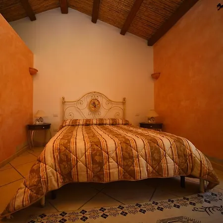 Çiftlik konaklama Lu Rotu Sant'Antonio di Gallura